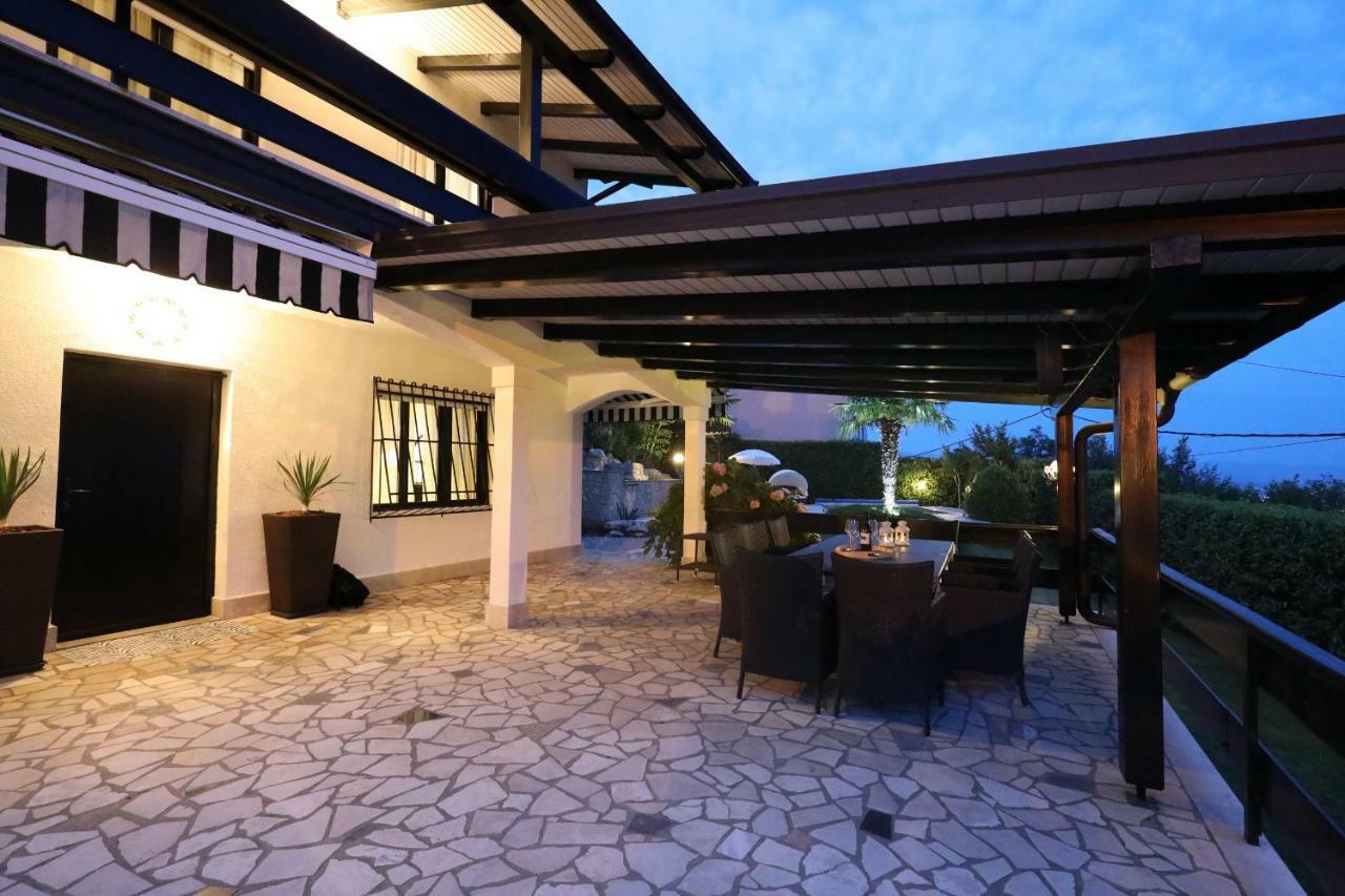 Vila "Zatka" Veprinac Exterior foto